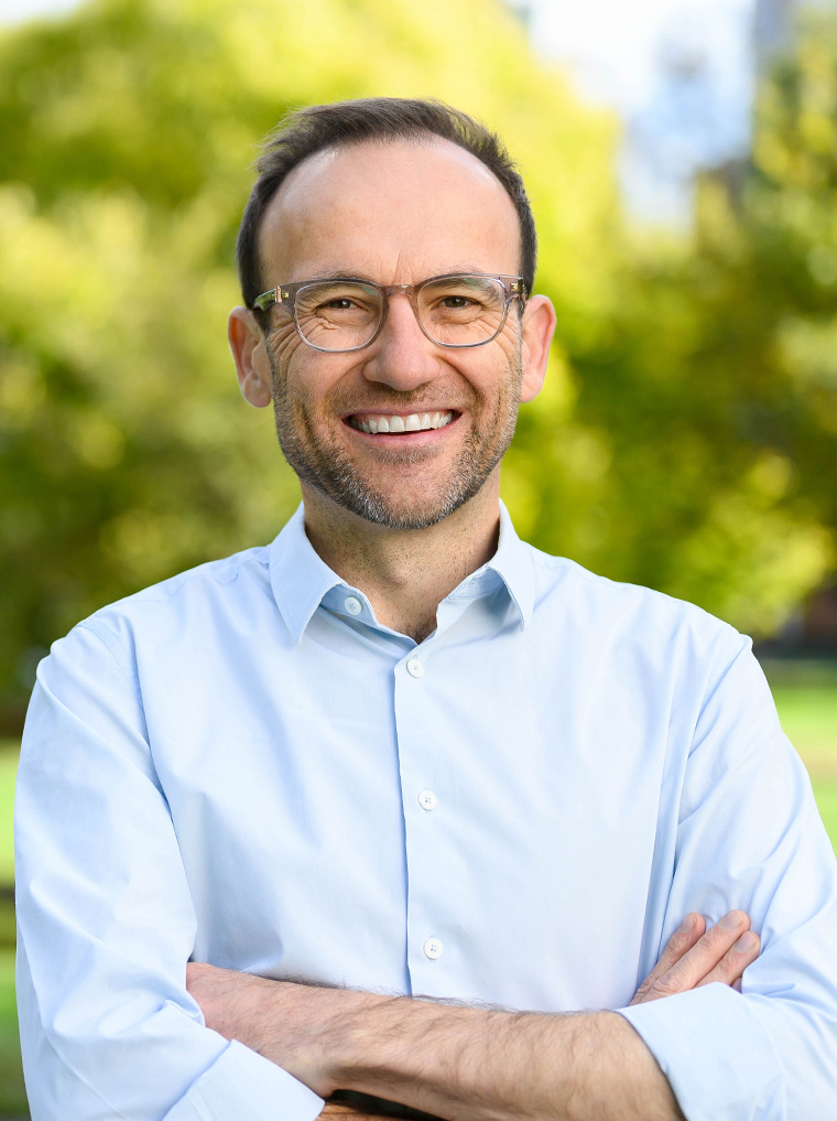 Adam_Bandt-headshot_2021-portrait-v2-GOA.jpg Adam Bandt MP, Greens Leader, Member for Melbourne